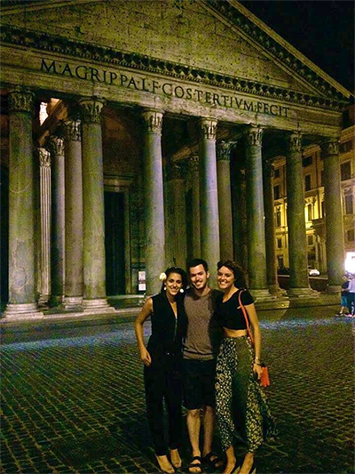 RILA students in front of the Pantheon
